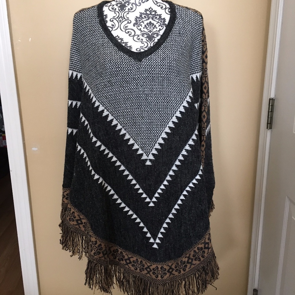 Fate Poncho with Fringe